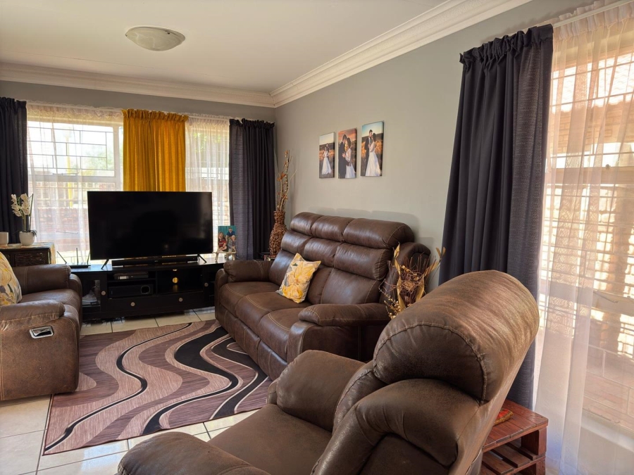 3 Bedroom Property for Sale in Camelot Northern Cape